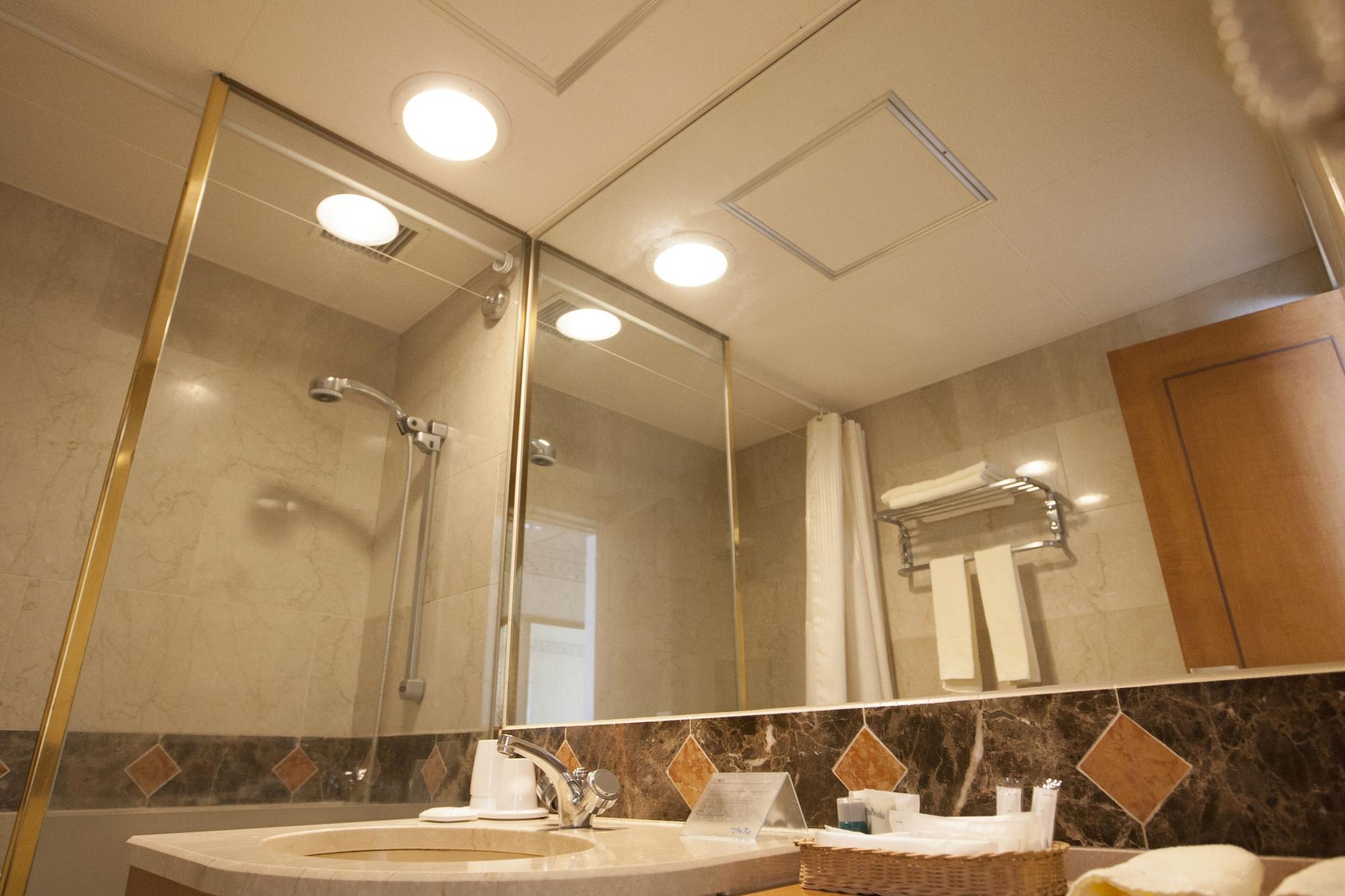 Hotel Mt. Fuji 4*